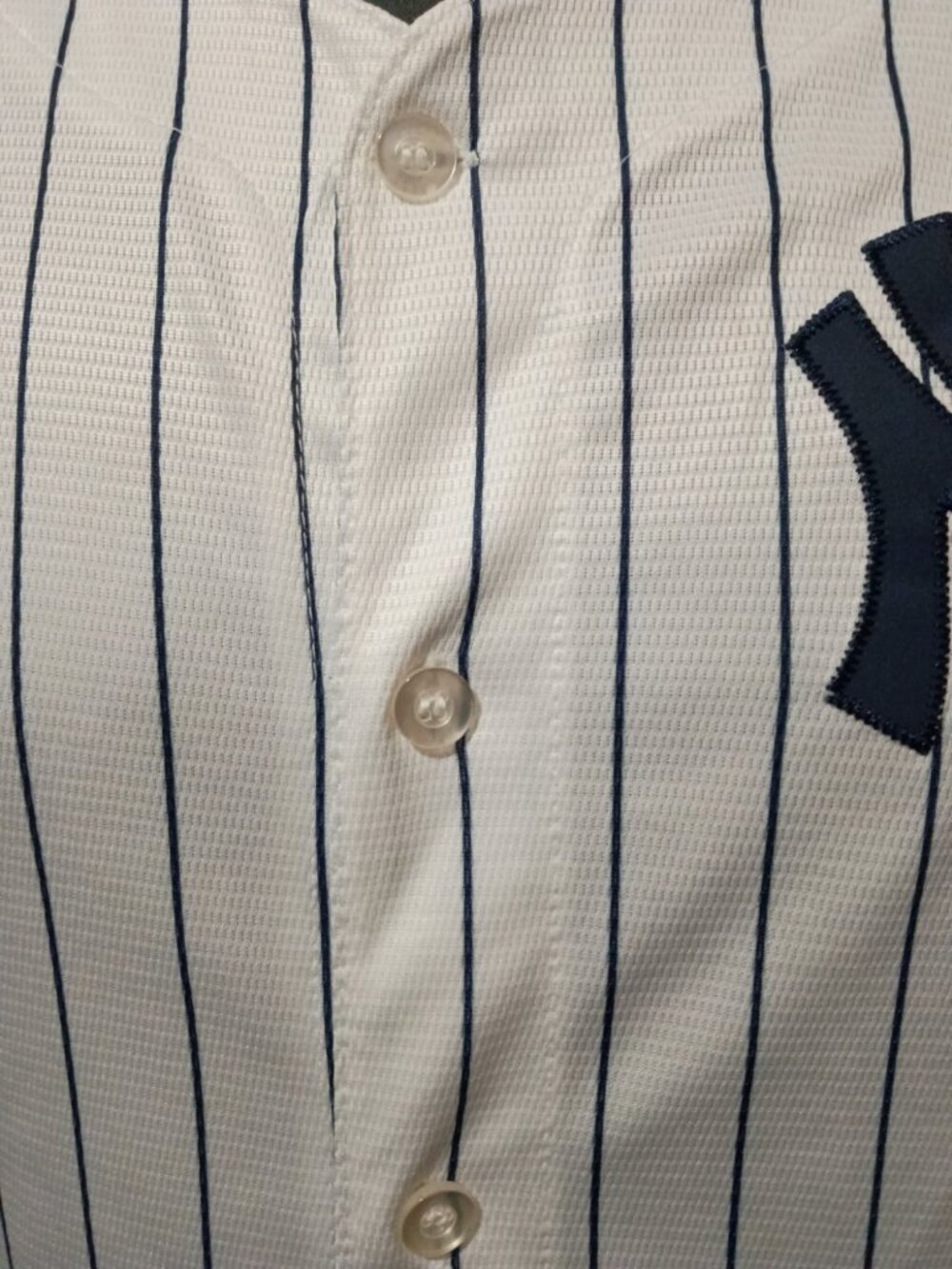 Majestic New York Yankees Sanchez 24 Jersey Youth X-Large 16/18  White Button up - Picture 4 of 14